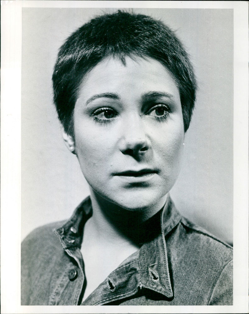 Zoe Wanamaker - Vintage Photograph