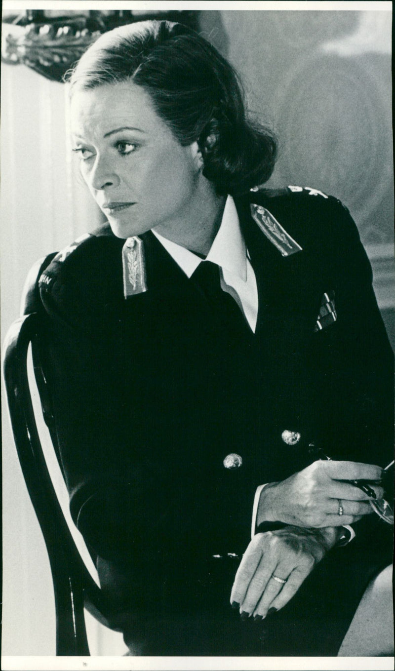 Janet Suzman - Vintage Photograph