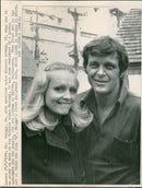 Twiggy - Vintage Photograph