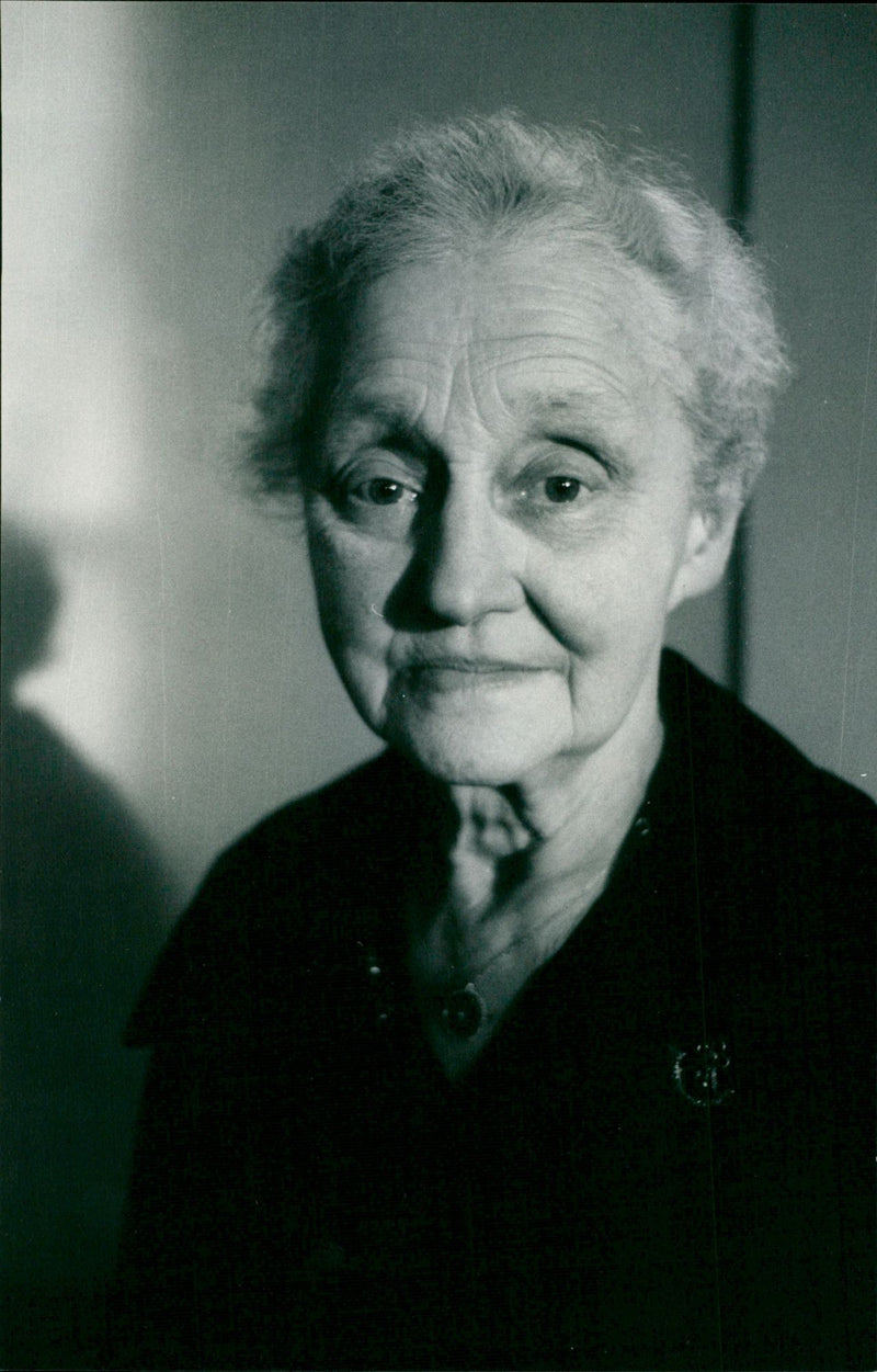 Sylvia Symonds - Vintage Photograph