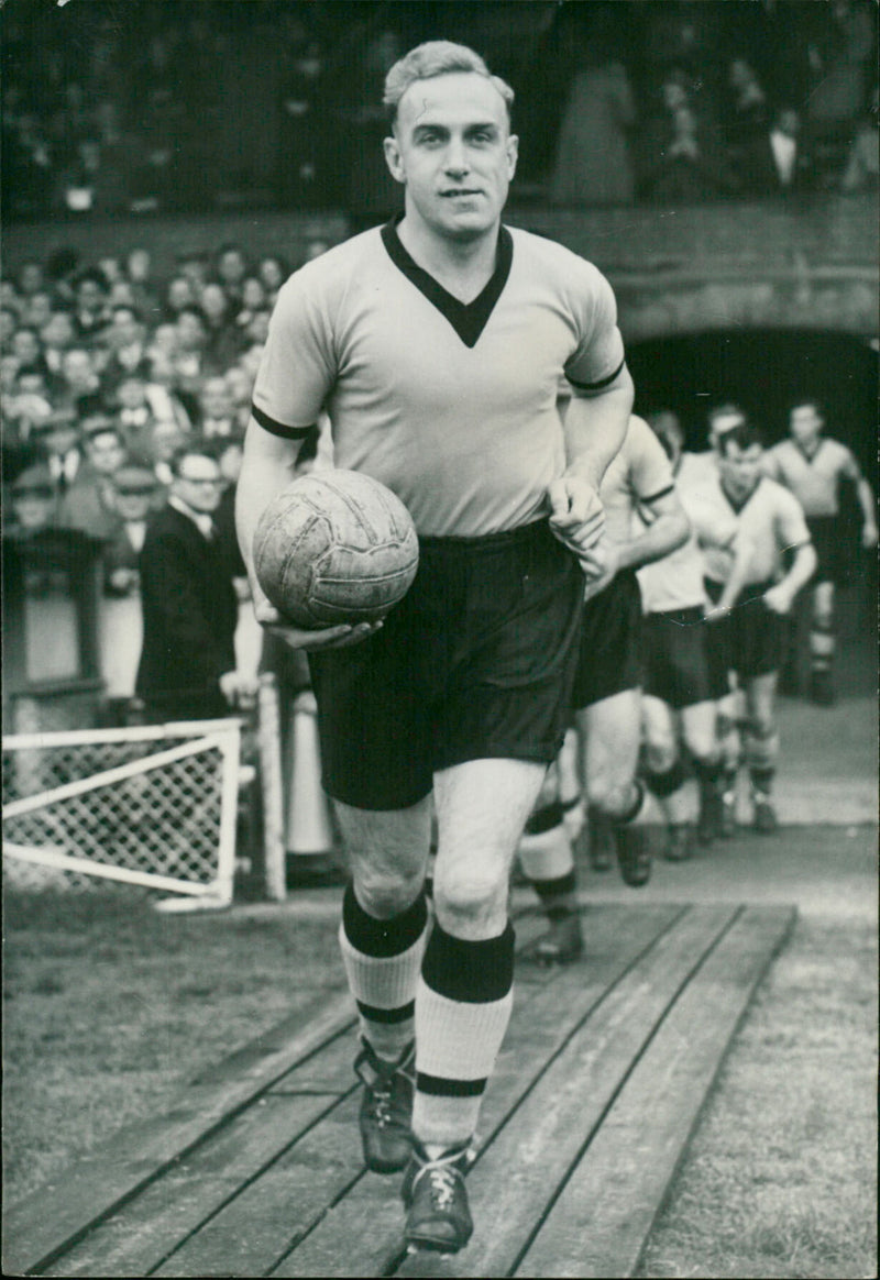 Billy Wright - Vintage Photograph