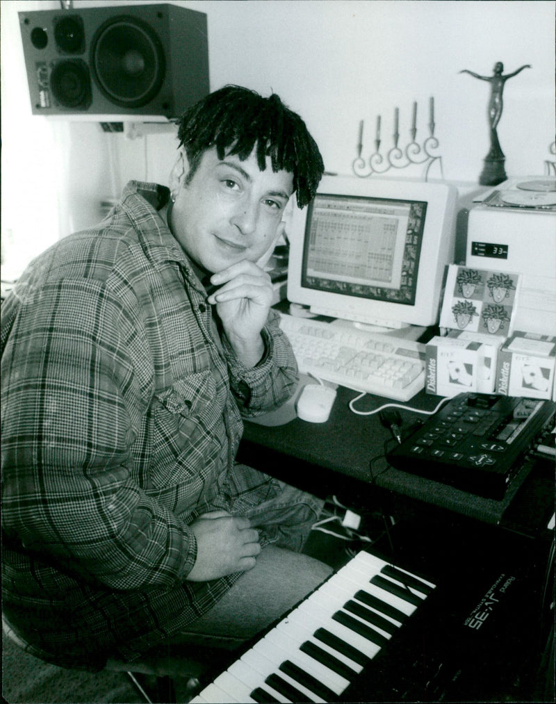 Simon Summer - Vintage Photograph