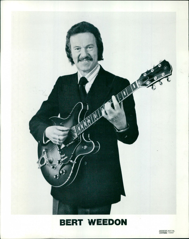 Bert Weedon - Vintage Photograph
