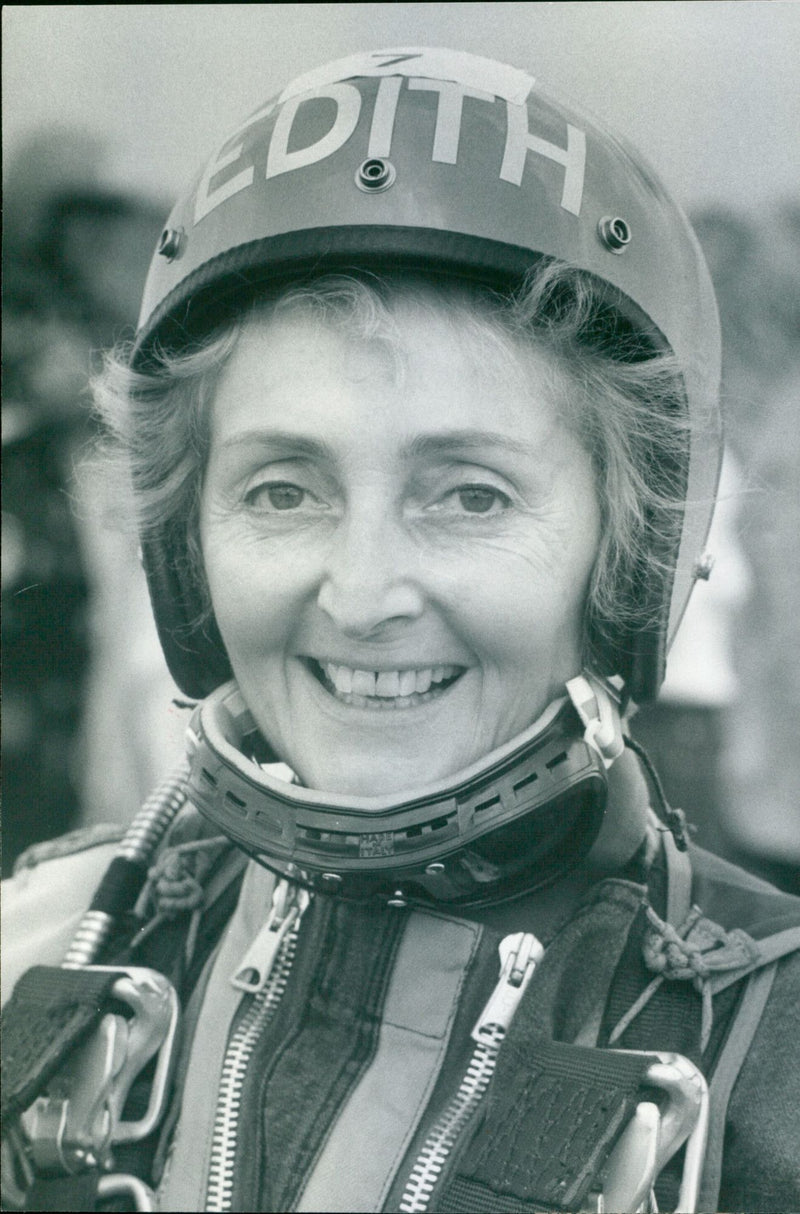 Edith Summers - Vintage Photograph