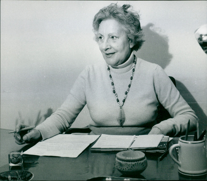 Miss E. Sweetie - Vintage Photograph