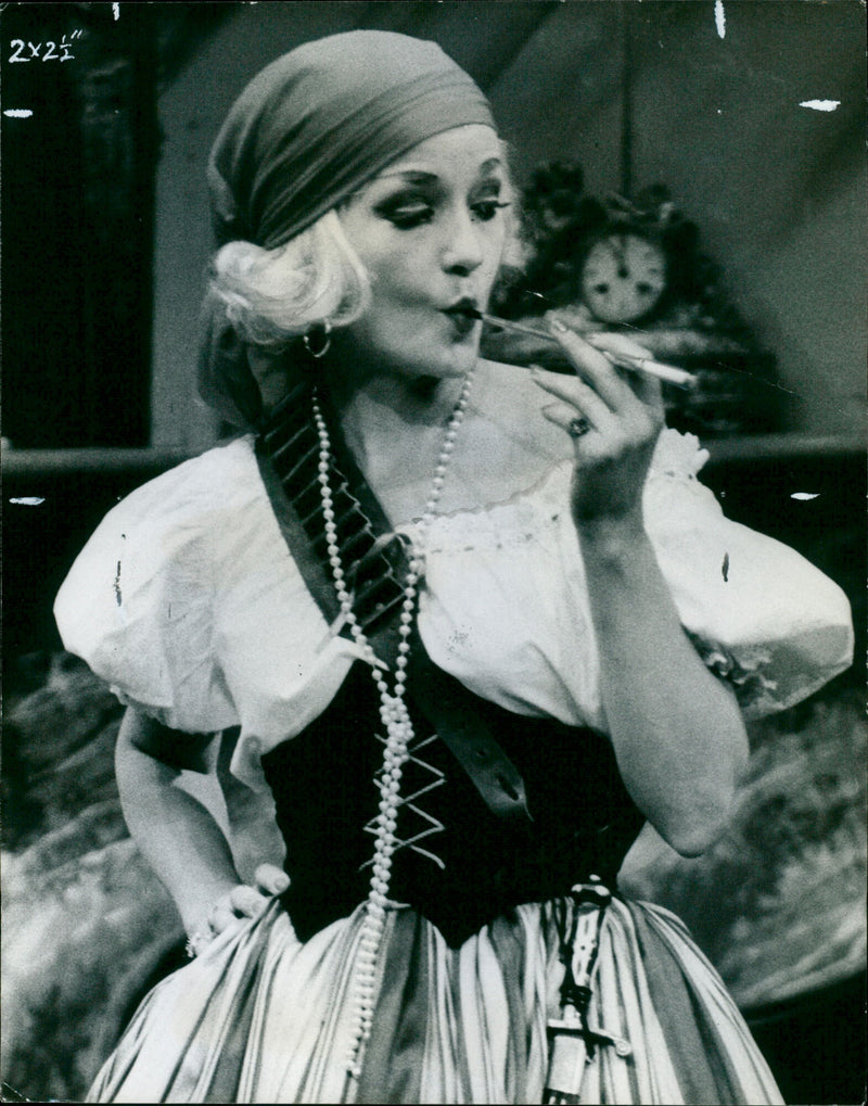 Sylvia Syms - Vintage Photograph