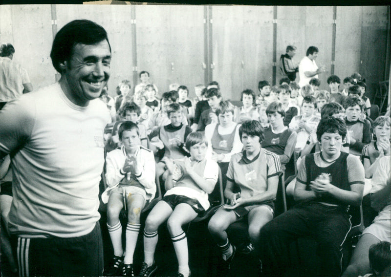 Gordon Banks - Vintage Photograph