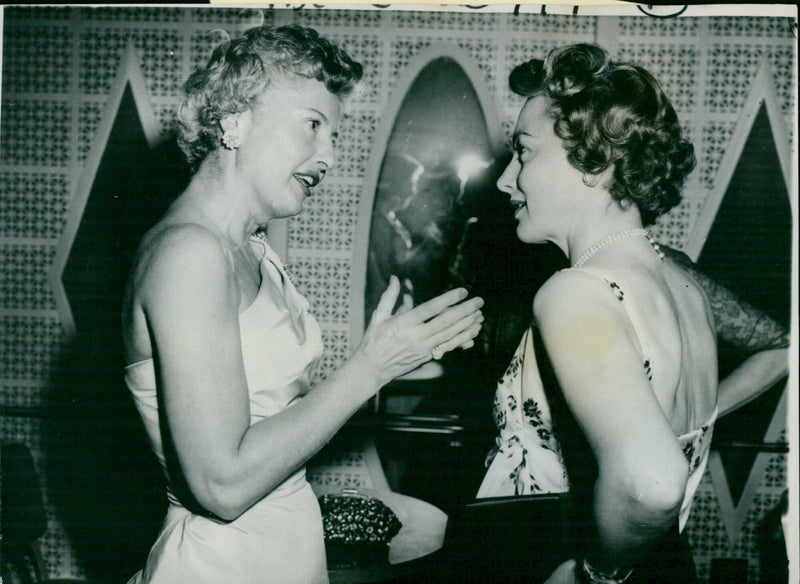 Olivia de Havilland - Vintage Photograph