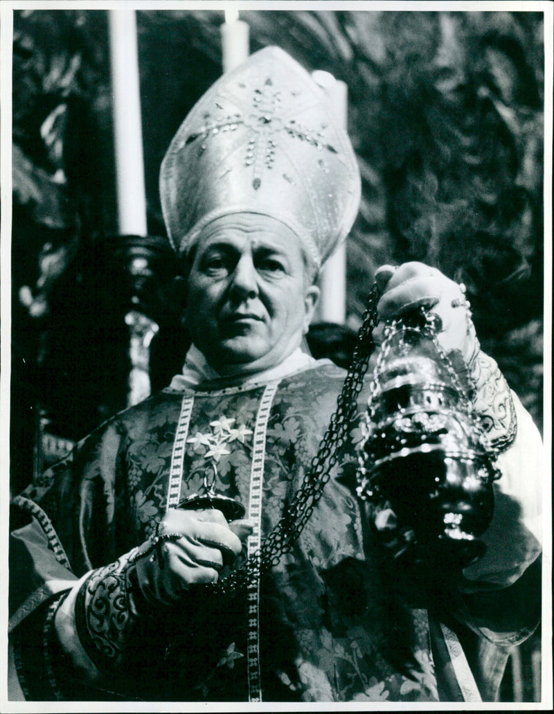 Rupert Davies - Vintage Photograph