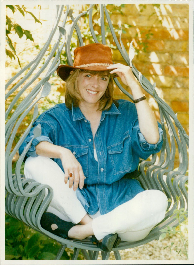 Anne Dawson - Vintage Photograph