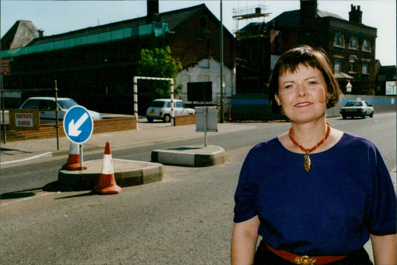 Helen Davies - Vintage Photograph