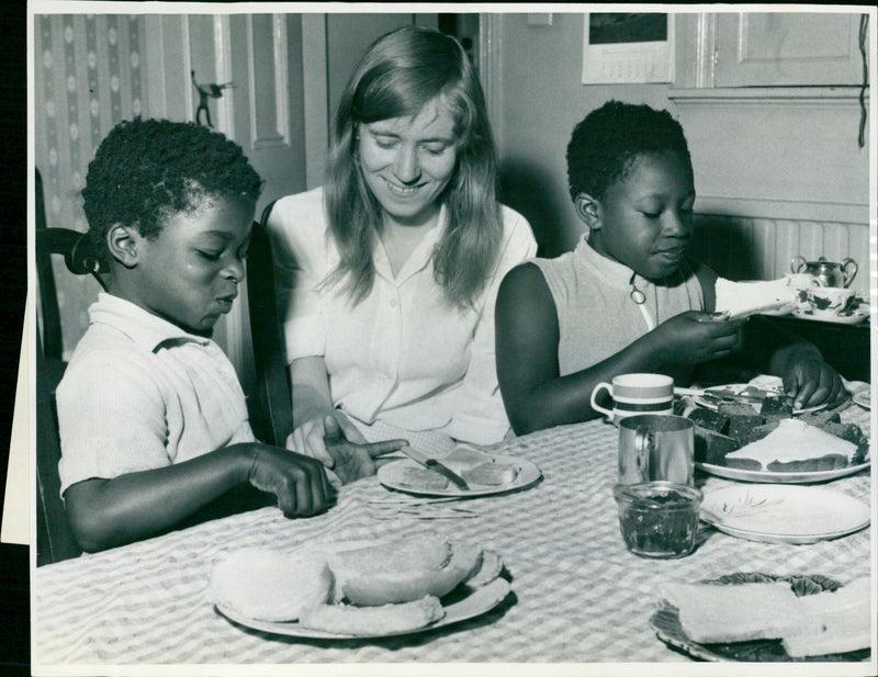 Maeve Denby - Vintage Photograph