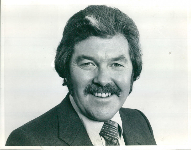 Dickie Davies - Vintage Photograph