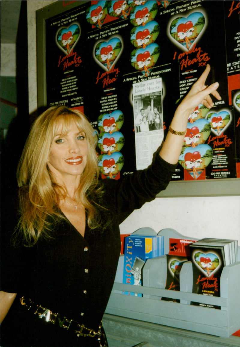 Lynsey de Paul - Vintage Photograph