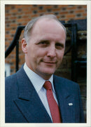 Davis Roy - Vintage Photograph