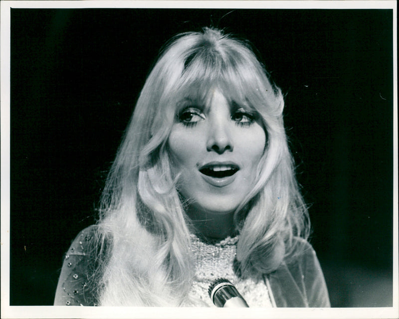 Lynsey de Paul - Vintage Photograph