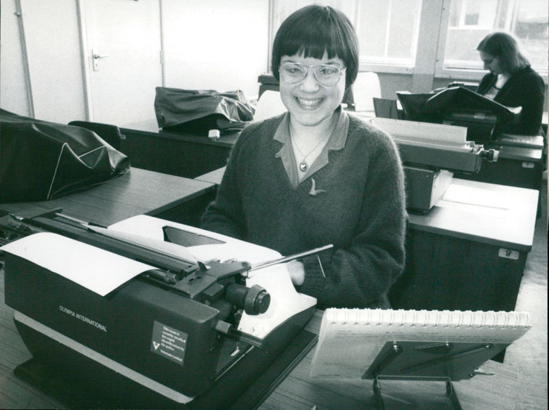 Gail Davies - Vintage Photograph