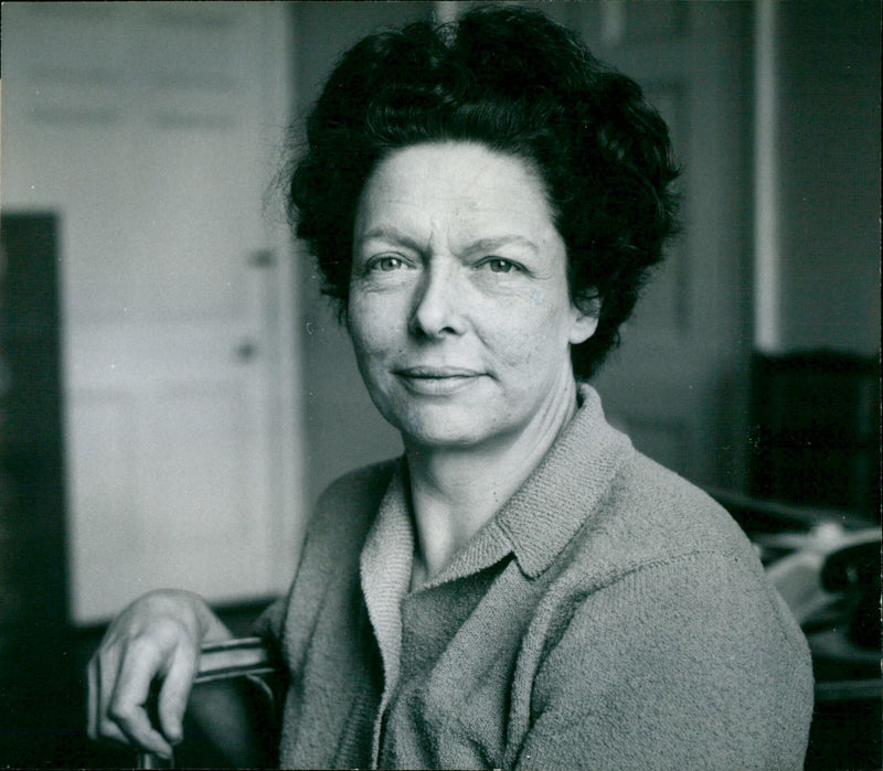 Ann Dolphin - Vintage Photograph