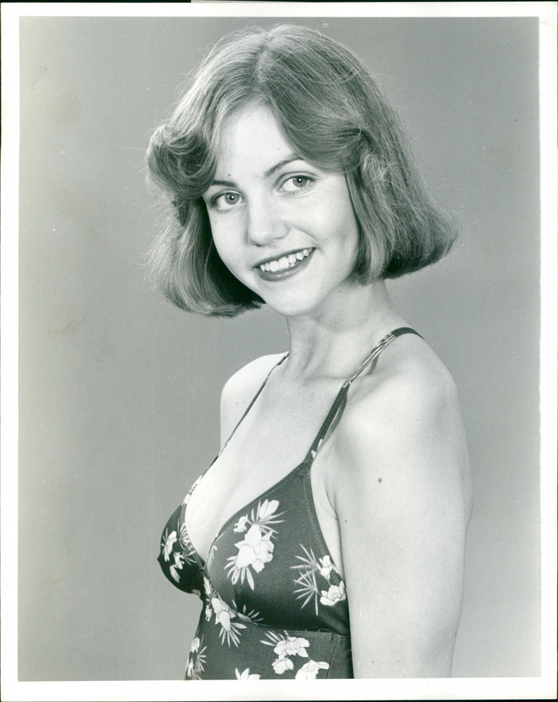 Naomi Delaney - Vintage Photograph