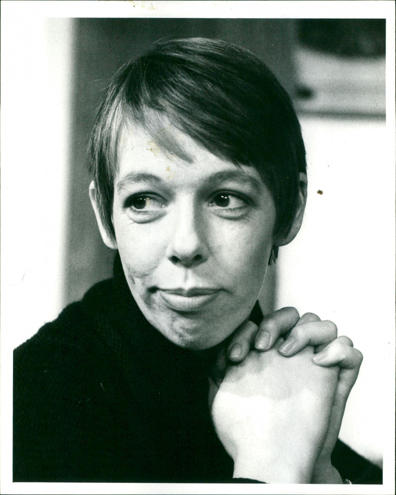 Frances De La Tour - Vintage Photograph