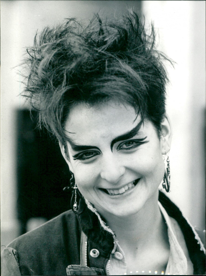 Linda Davidson - Vintage Photograph