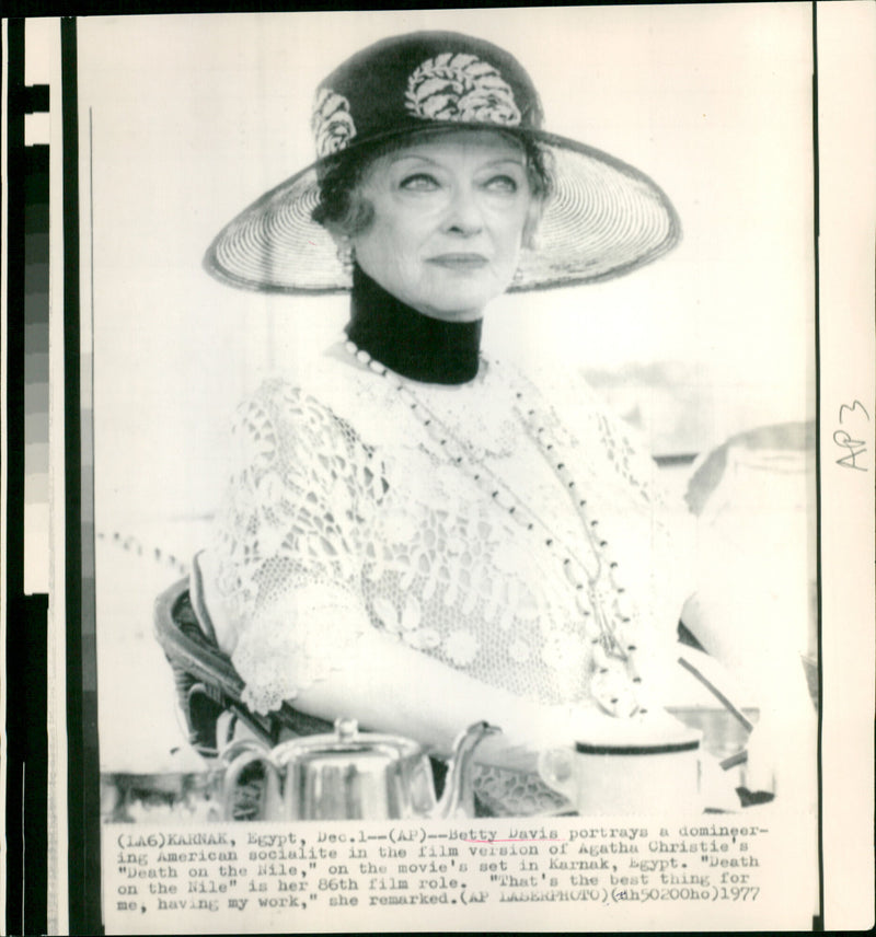 Bette Davis - Vintage Photograph