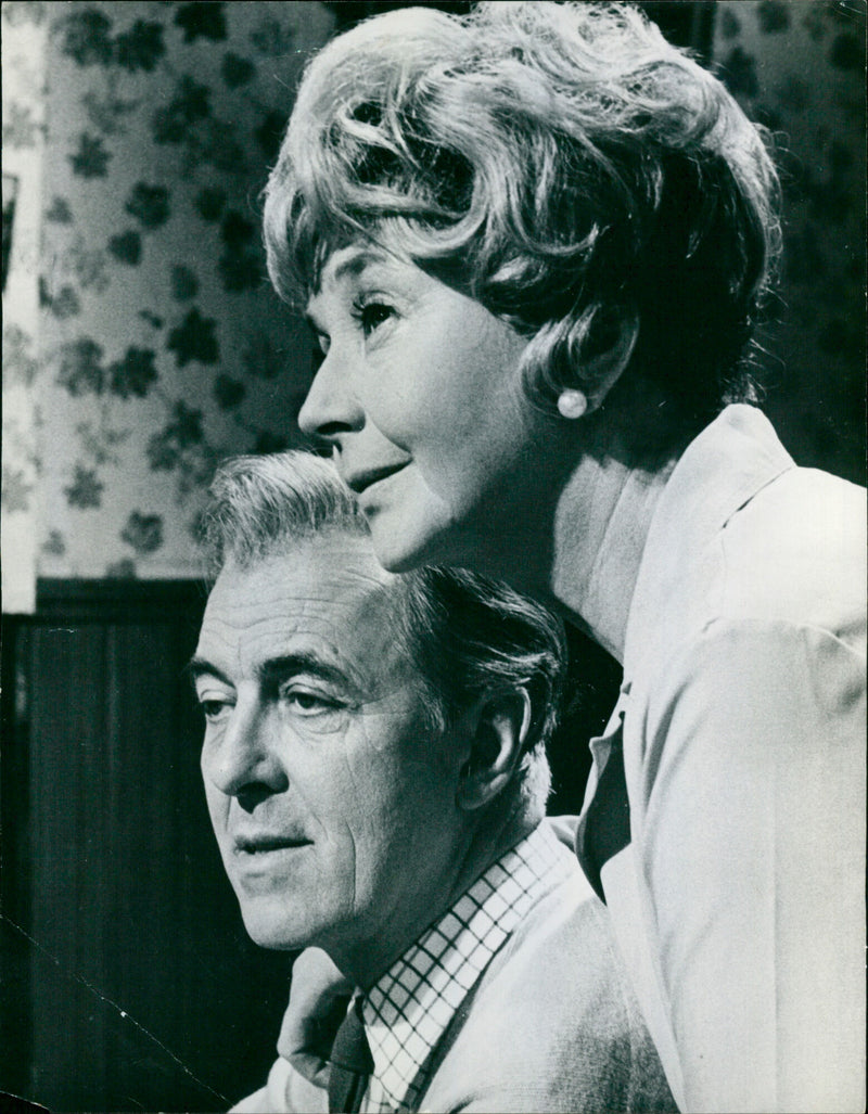 Leo McKern, husband and wifea team Dulcie Gray and Michale Dension.  They were with Meadow Players the Playhouse's resident company - Vintage Photograph