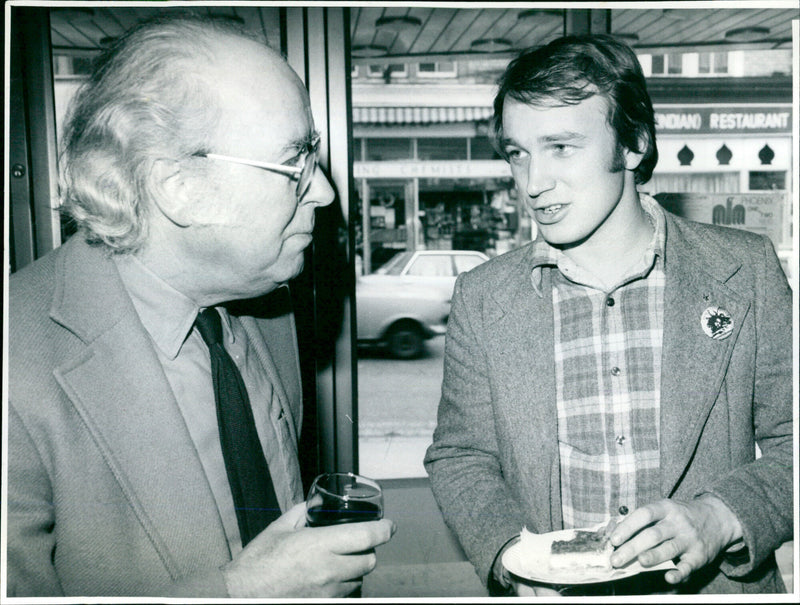 Tim Woodward being held hostage in the BBC film Guests of the Nation. - Vintage Photograph