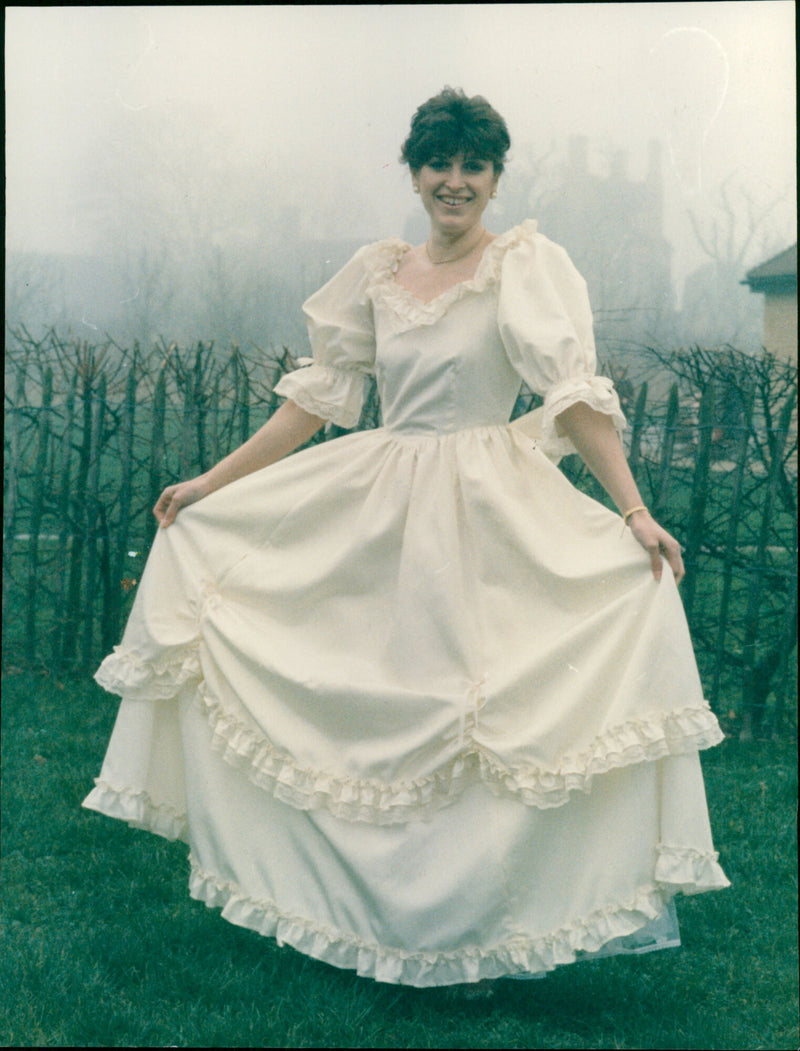 Ruth Yeats - Vintage Photograph