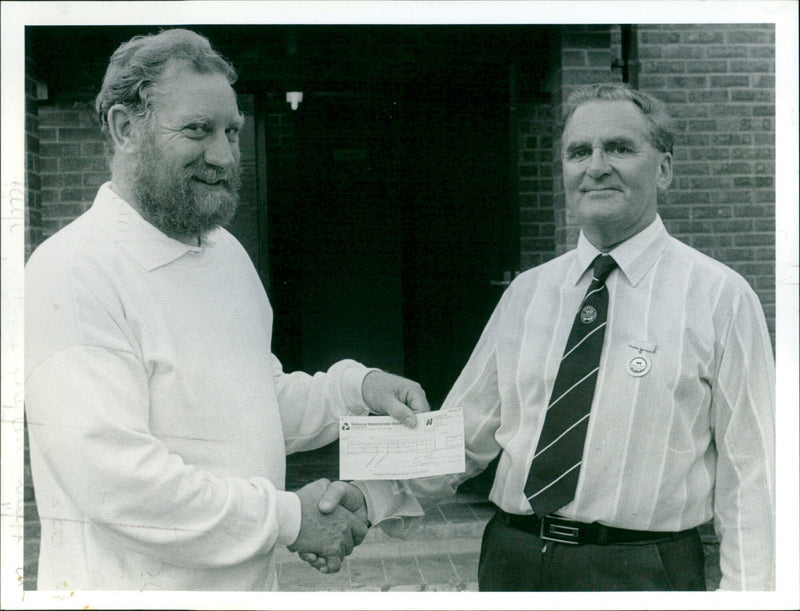 UTV cheque from peter Godfrey to Fred Carroll - Vintage Photograph
