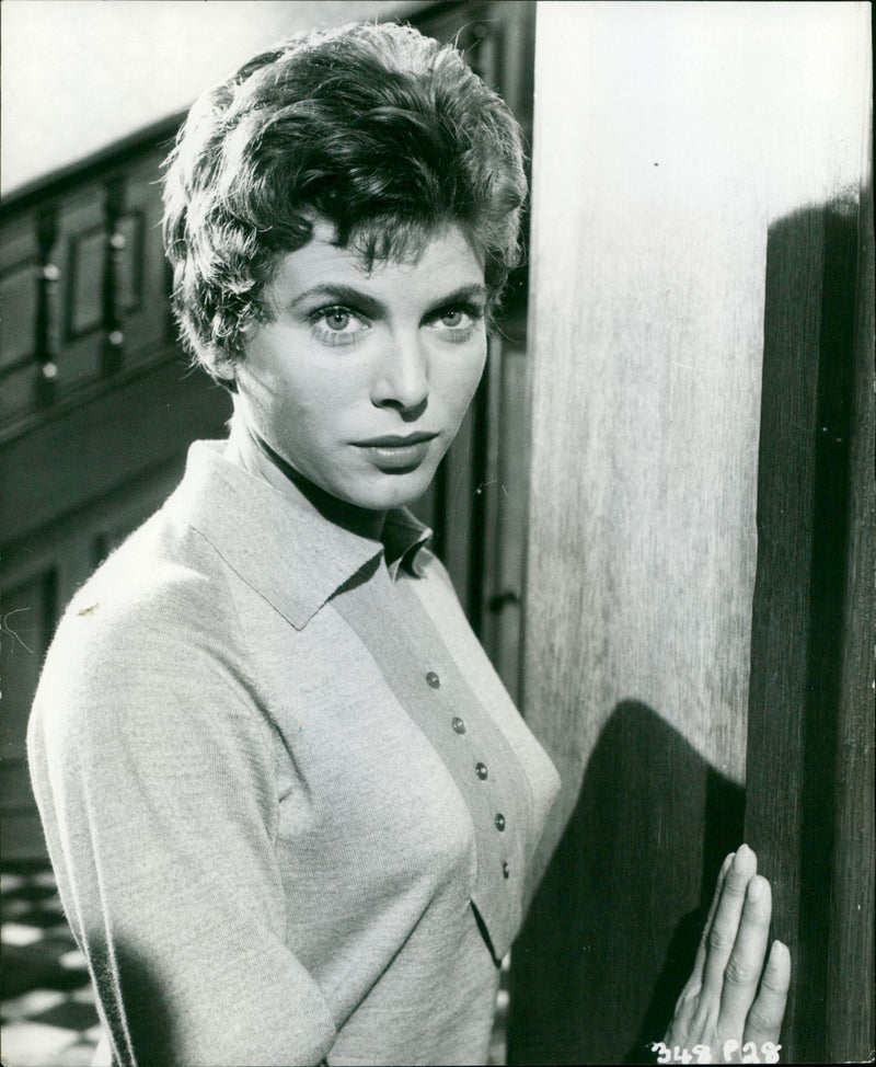 Billie Whitelaw - Vintage Photograph