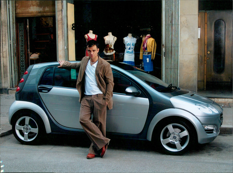 Robbie Williams - Vintage Photograph