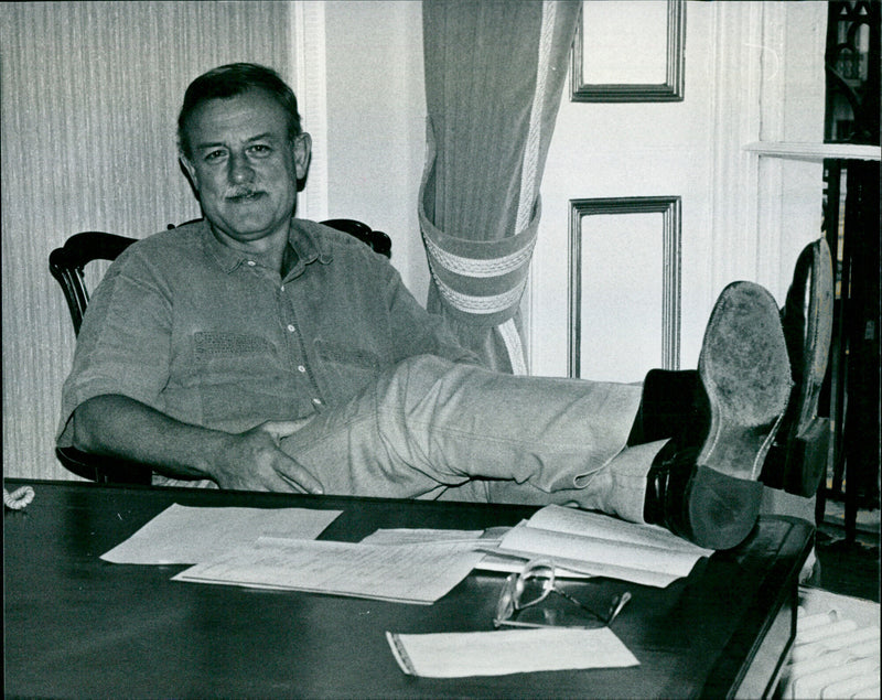 Roger Whitaker - Vintage Photograph