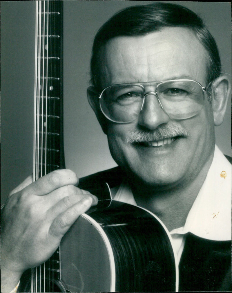 Roger Whitaker - Vintage Photograph