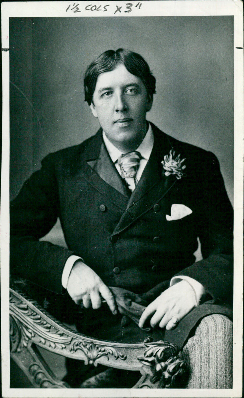 Oscar Wilde - Vintage Photograph