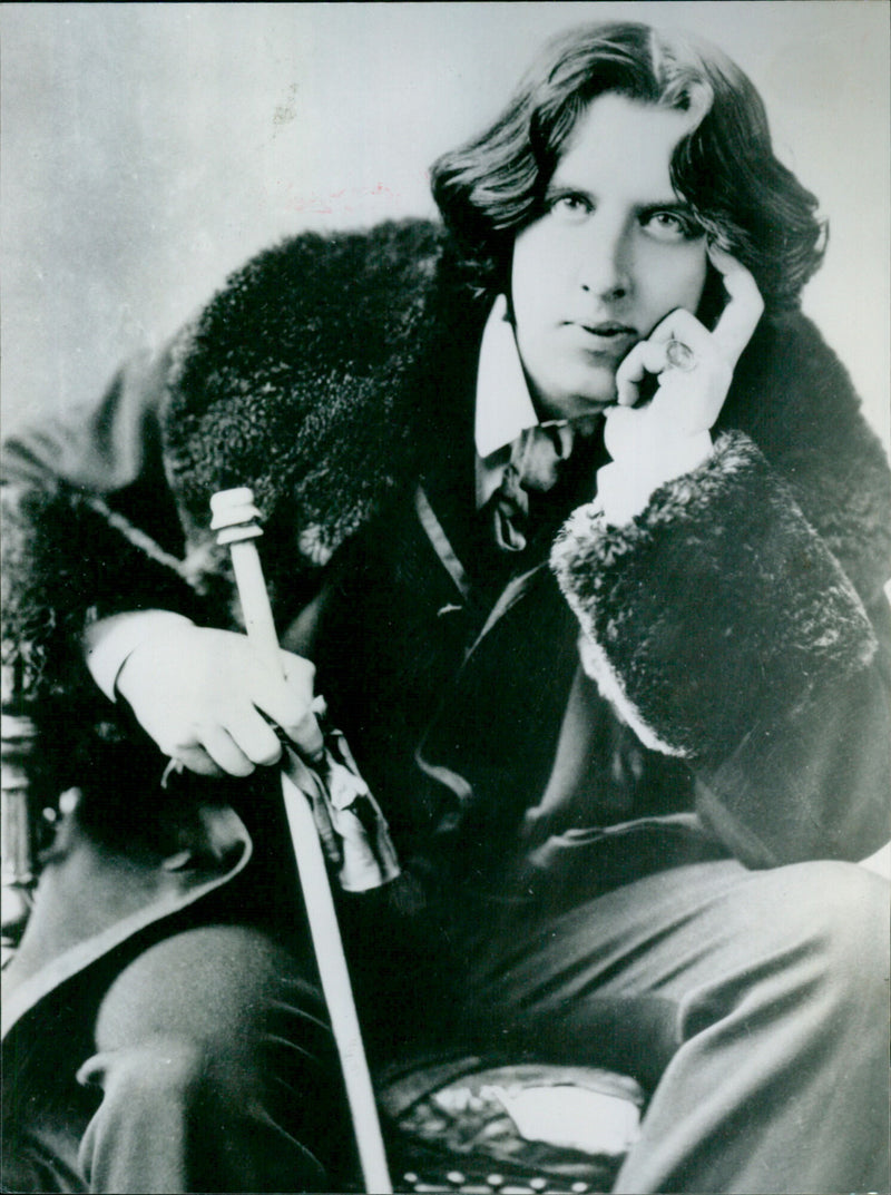 Oscar Wilde - Vintage Photograph