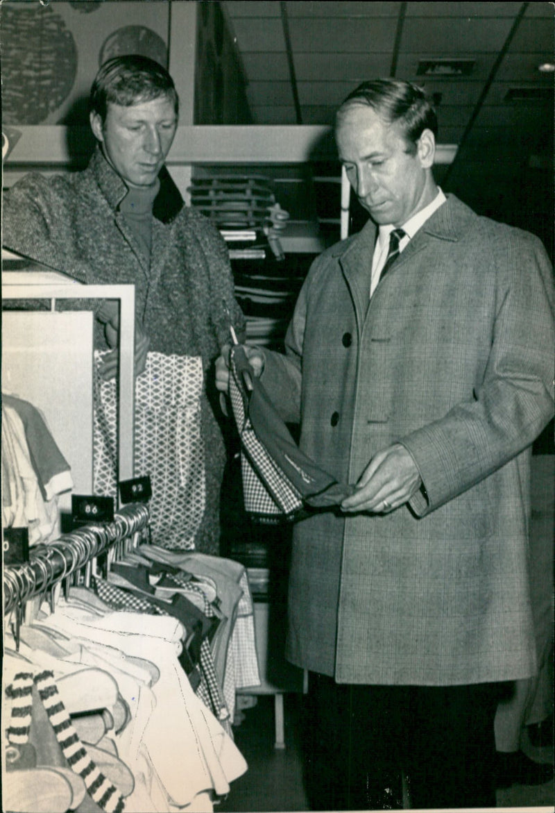 Bobby Charlton - Vintage Photograph