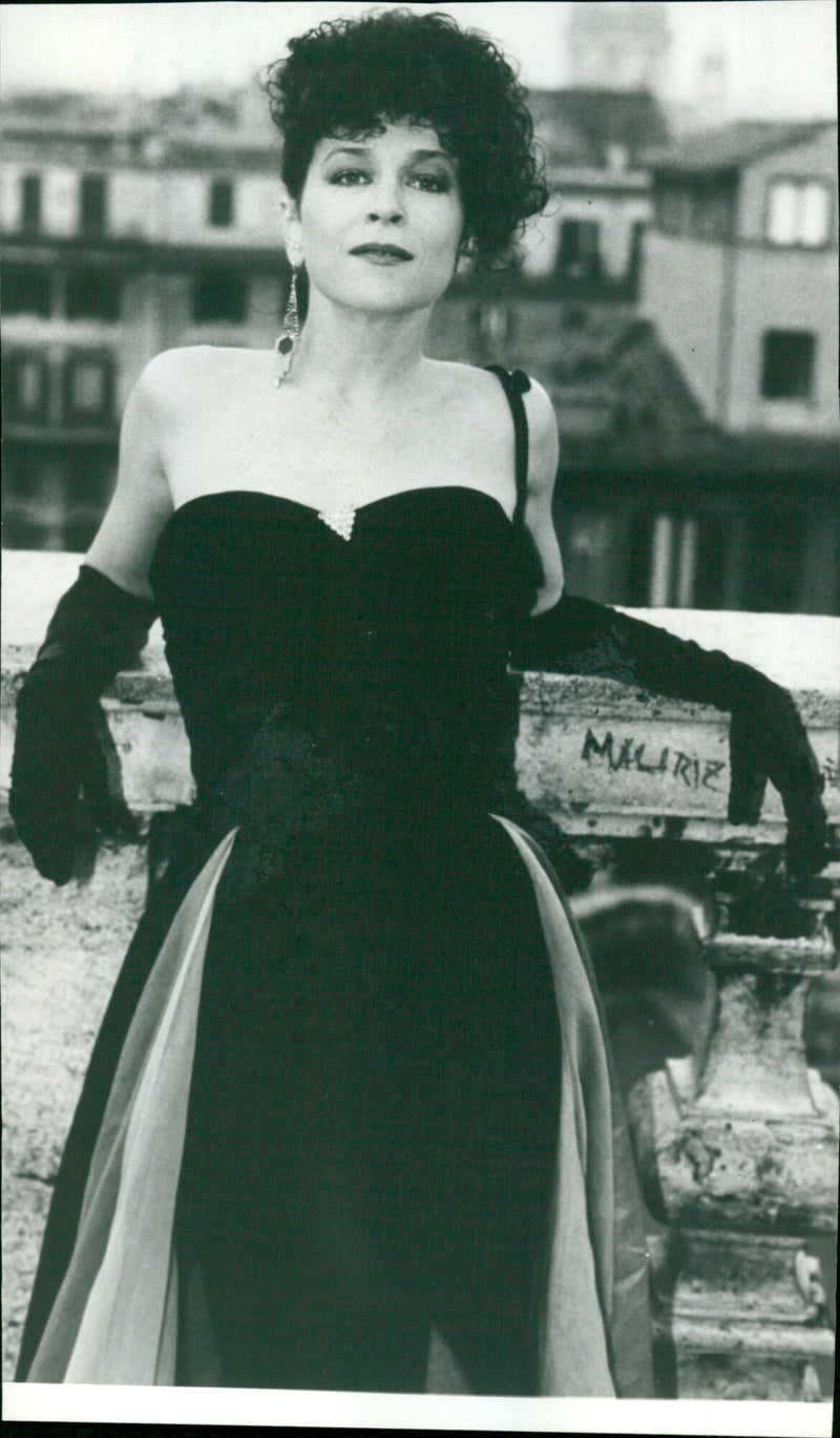 Margret Whitton - Vintage Photograph