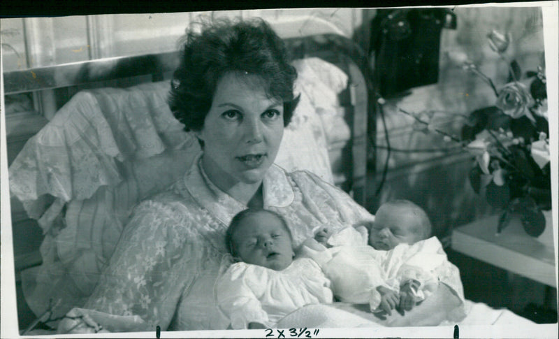Princess Maria Pia with newborn twins Serge and Helene. - Vintage Photograph