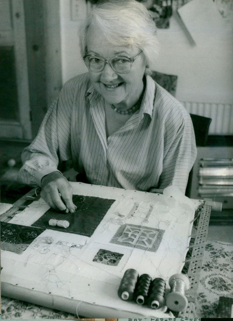 Anne Wallace-Hadrill - Vintage Photograph