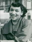 Elizabeth Welch - Vintage Photograph