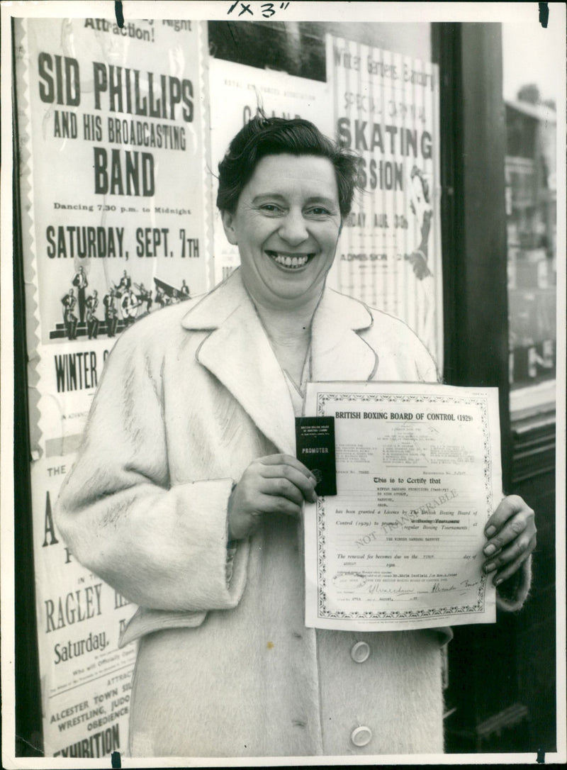 Ethel Usher - Vintage Photograph