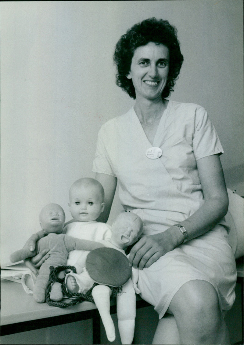 Ethel Burns - Vintage Photograph