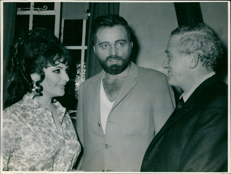 Richard Burton - Vintage Photograph