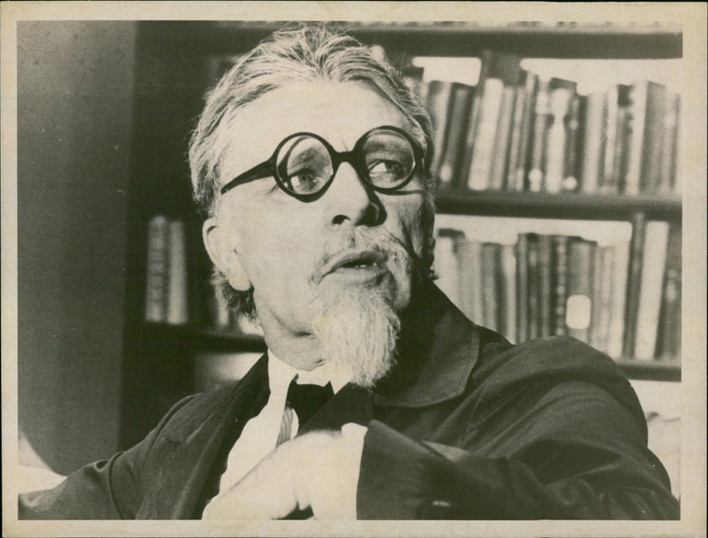 Richard Burton - Vintage Photograph