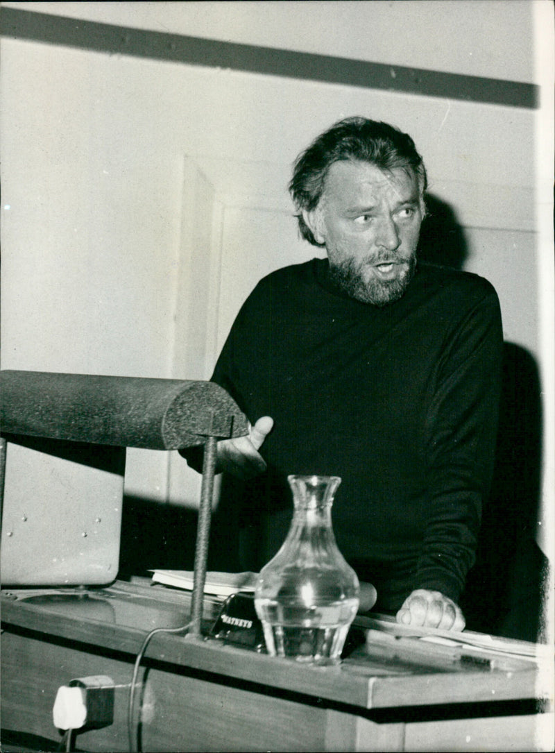 Richard Burton - Vintage Photograph