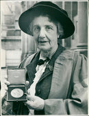 Dame Janet Vaughan left and right Mr A.G Ogston the president of trinity - Vintage Photograph