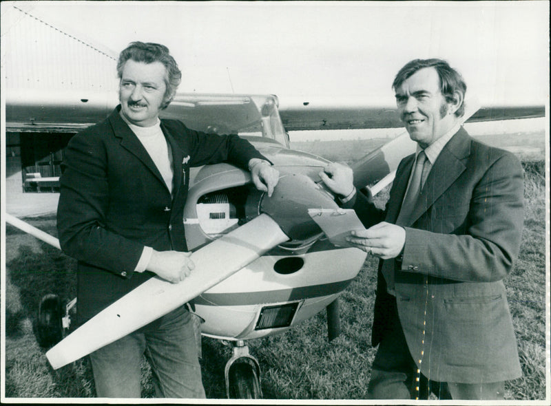 Coen Blackwell , Fred Spence - Vintage Photograph
