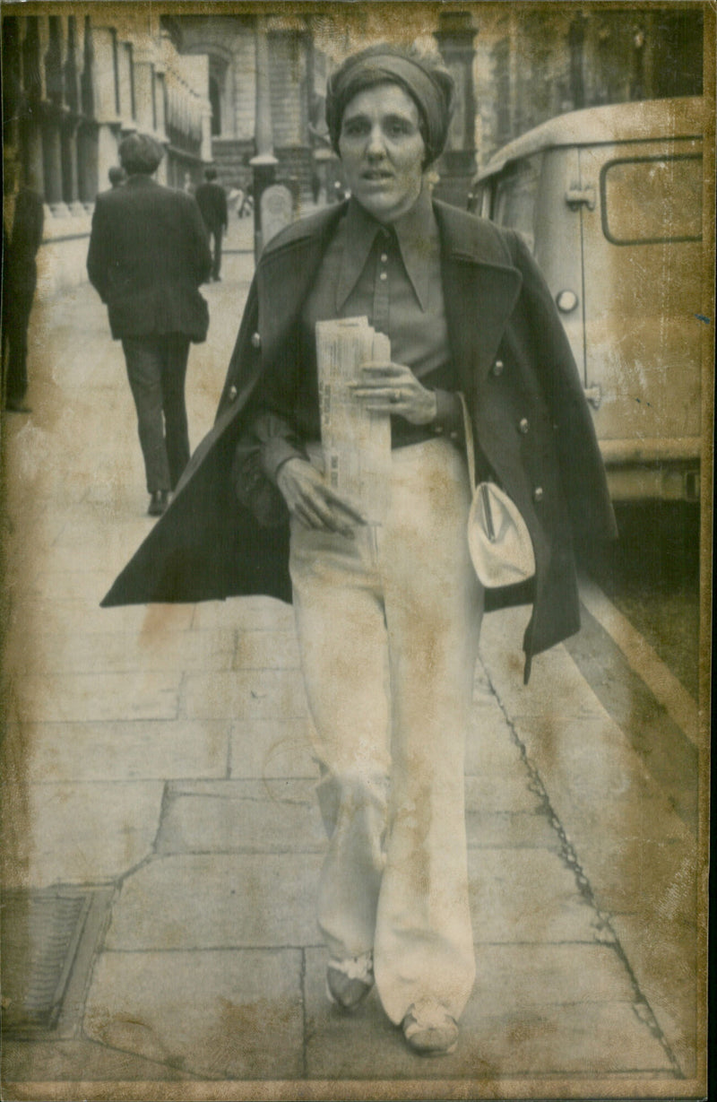 Mrs Bingham Maureen - Vintage Photograph