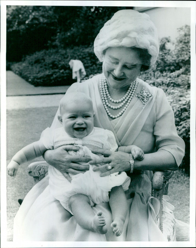 Queen Elizabeth The Queen Mother - Vintage Photograph